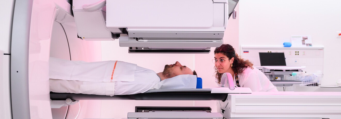 Liens avec les patientes et patients et expertise en médecine hautement spécialisée / amélioration de la prise en soins, de sa qualité et de la collaboration avec les partenaires